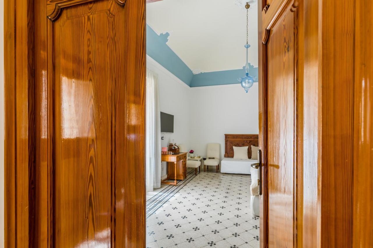 לינה וארוחת בוקר שיקלי Palazzo Montalbano מראה חיצוני תמונה