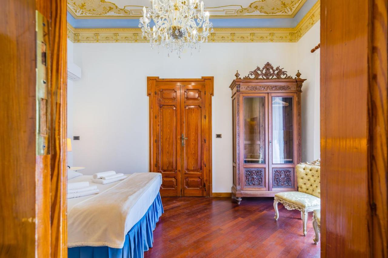 לינה וארוחת בוקר שיקלי Palazzo Montalbano מראה חיצוני תמונה