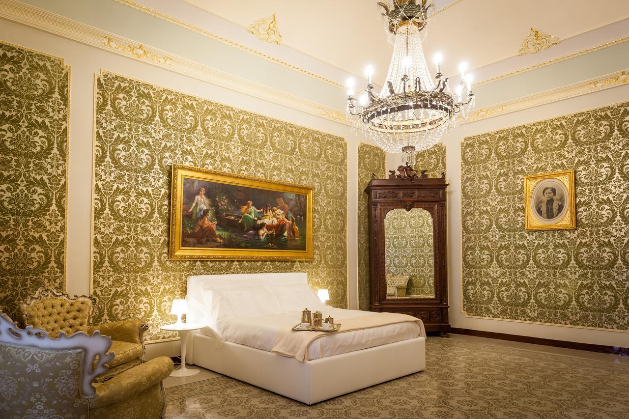 לינה וארוחת בוקר שיקלי Palazzo Montalbano מראה חיצוני תמונה
